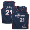 Raffinato Joel Embiid Philadelphia 76ers Nike Toddler Swingman Replica Jersey City Edition Navy per i Fan Veri
