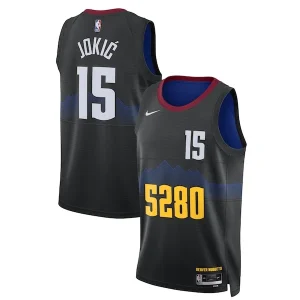 Magnifico Prestigioso Nikola Jokic Denver Nuggets Nike Unisex 2023/24 Swingman Jersey Black City Edition per i Fan Veri