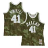 Splendido Dirk Nowitzki Dallas Mavericks Hardwood Classics 1998/99 Ghost Green Swingman Jersey Camo per i Fan Veri