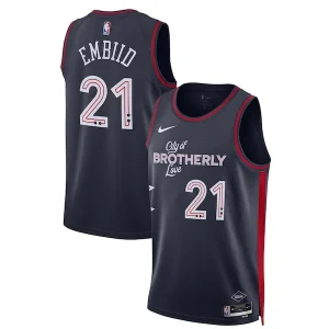 Prestigioso Joel Embiid Philadelphia 76ers Nike Unisex 2023/24 Swingman Jersey Navy City Edition per i Fan Veri