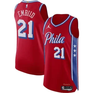 Ottimo Carino Bellissimo Joel Embiid Philadelphia 76ers Jordan Brand Authentic Player Jersey Statement Edition Red per i Fan Veri